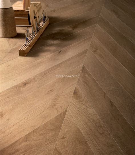 Carrelage imitation parquet ou bois pour lintérieur